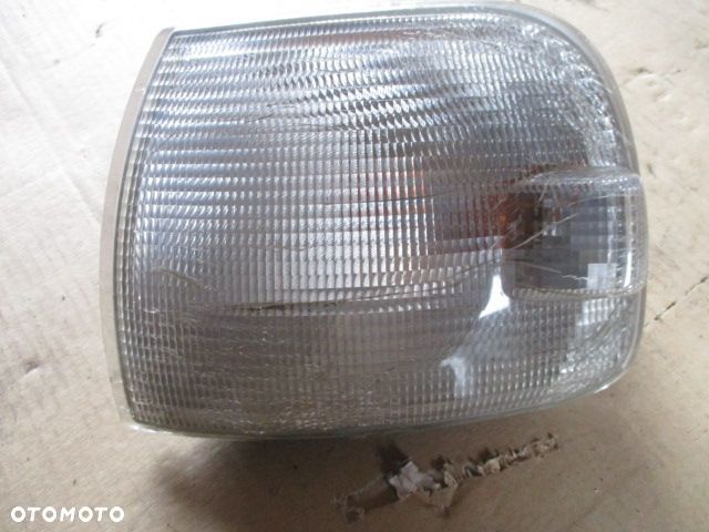 Kierunkoeskaz Lewy Przay VW T4 LIFT EUROPA - 1