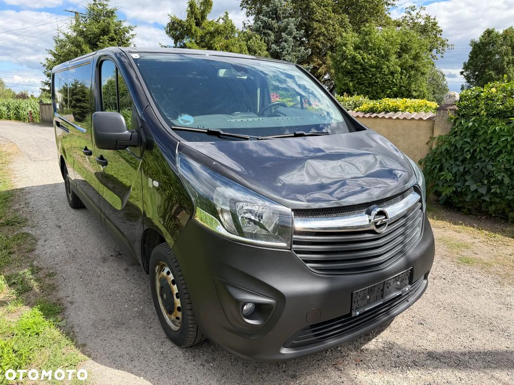 Opel Vivaro - 16