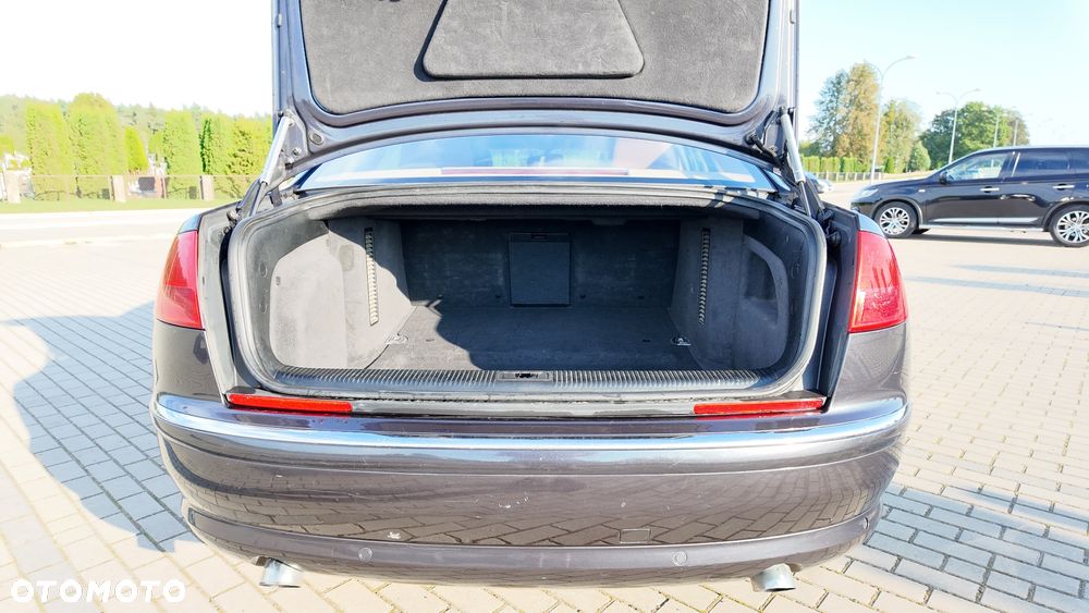 Audi A8 4.2 TDI Quattro - 11