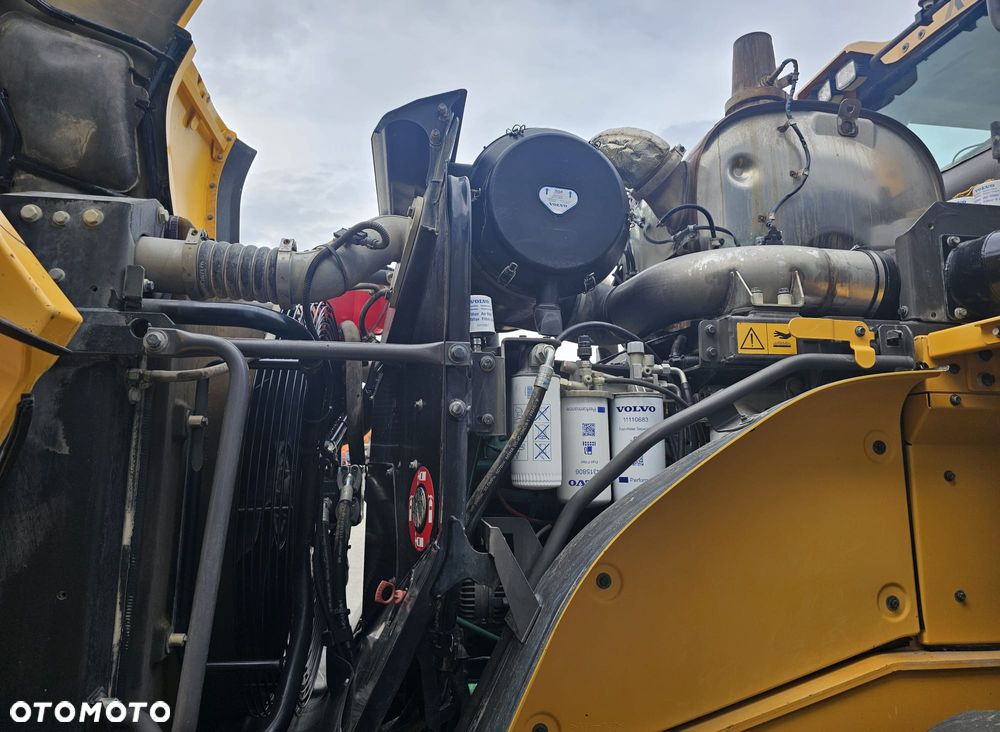 Volvo L180H - 20