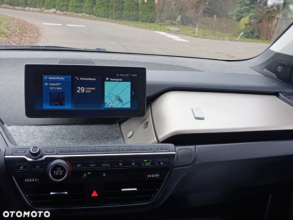 BMW i3 (120 Ah) - 12