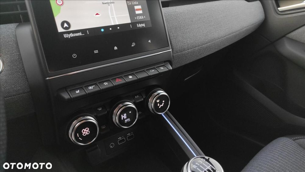 Renault Clio 1.0 TCe Techno - 15