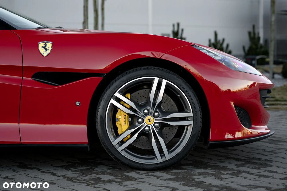 Ferrari Portofino - 16