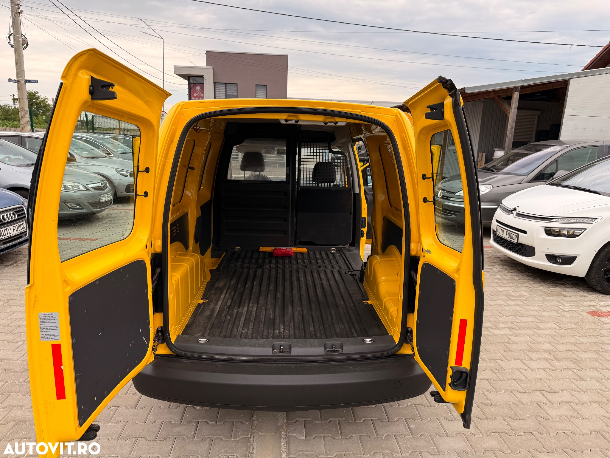 Volkswagen Caddy 2.0 TDI (5-Si.) Maxi Conceptline - 21