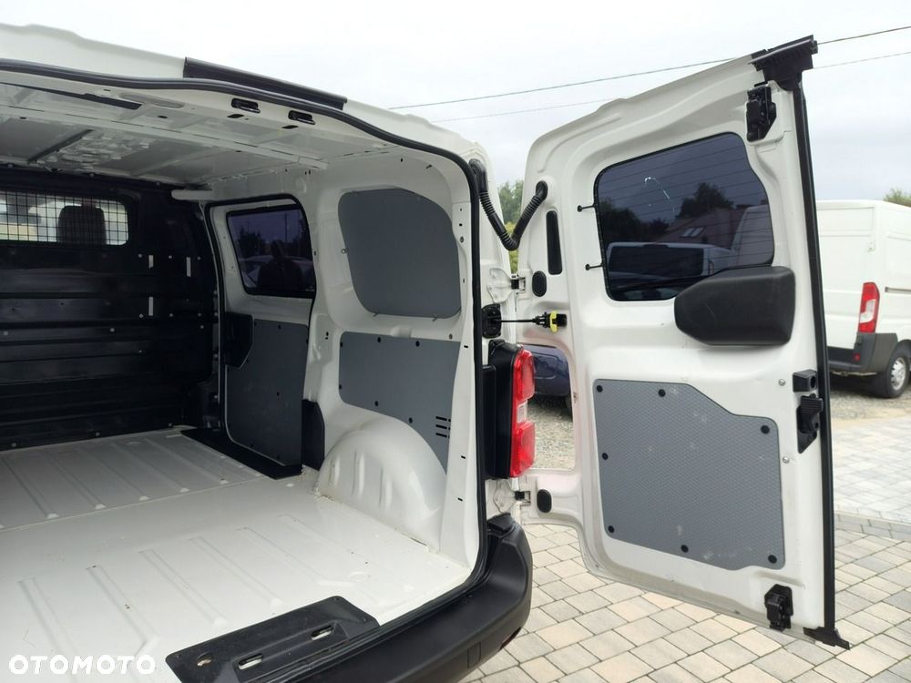 Peugeot Expert - 25