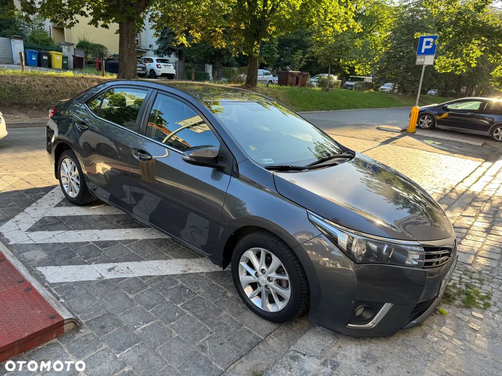 Toyota Corolla 2014 photo 2
