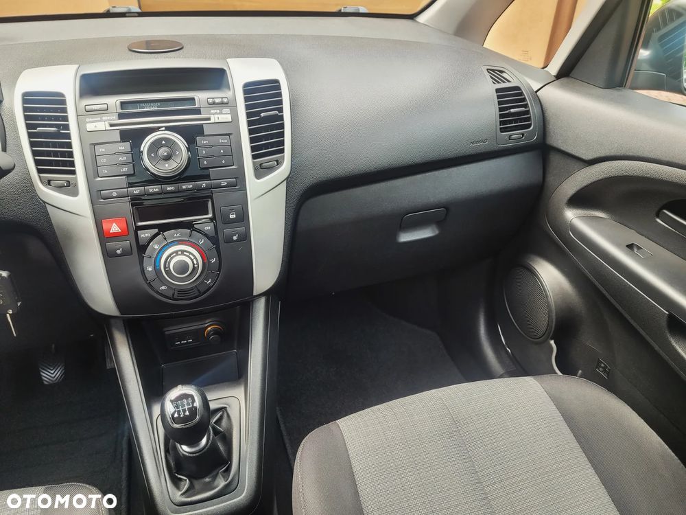 Kia Venga 1.6 CVVT Dream-Team Edition - 13