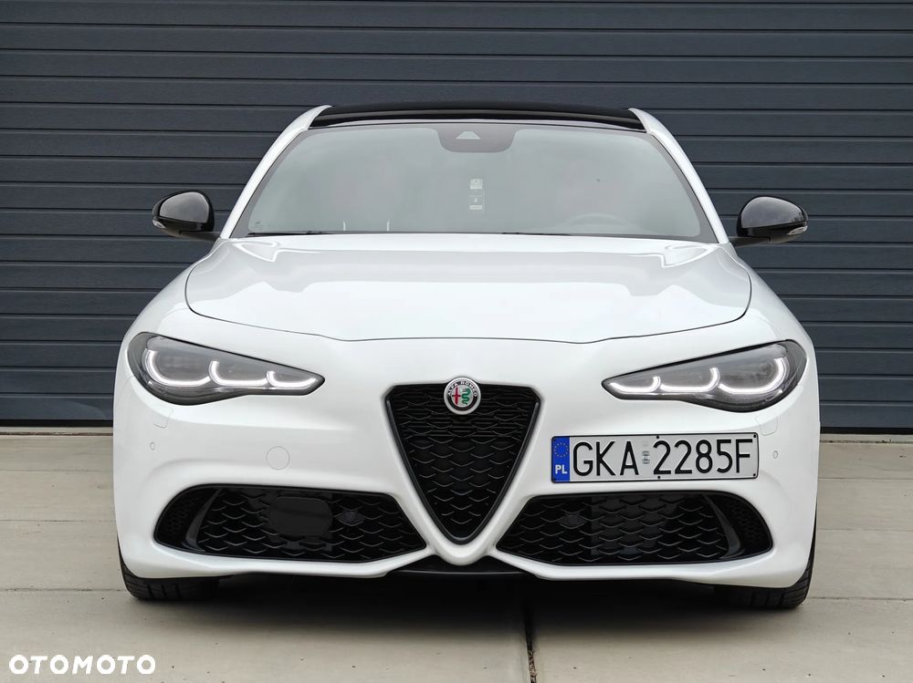 Alfa Romeo Giulia 2.0 Turbo 16V AT8 Veloce Ti - 1
