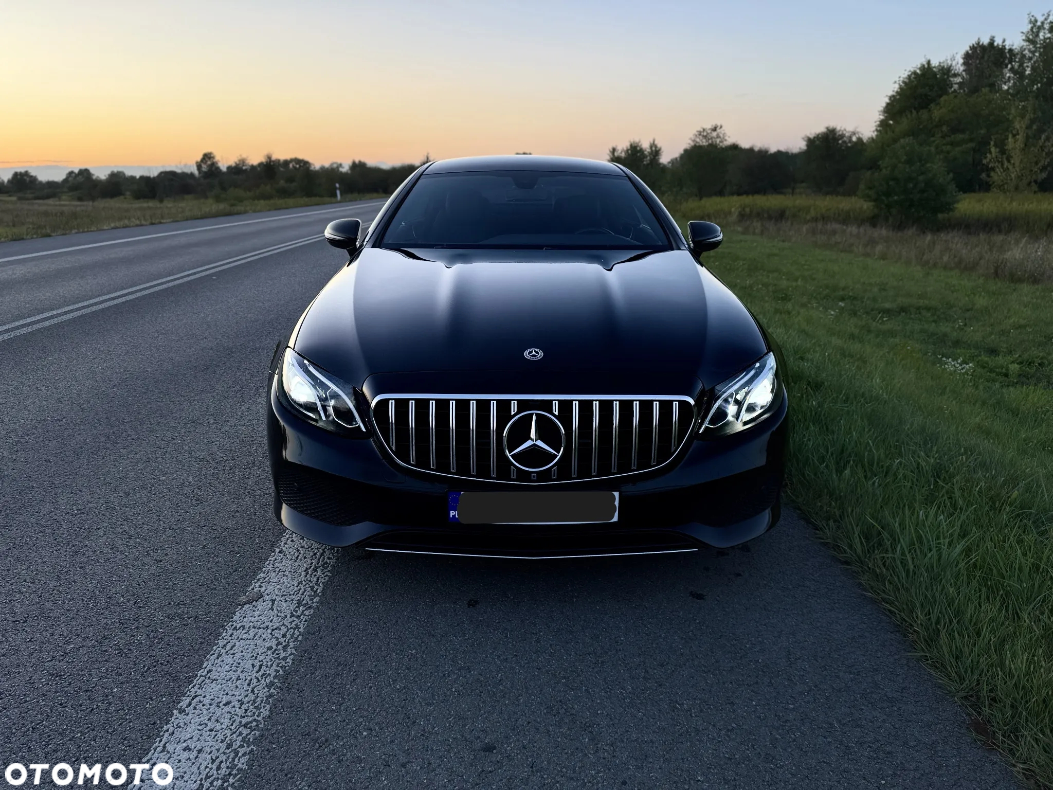 Mercedes-Benz Klasa E 200 Coupe 9G-TRONIC Avantgarde - 8