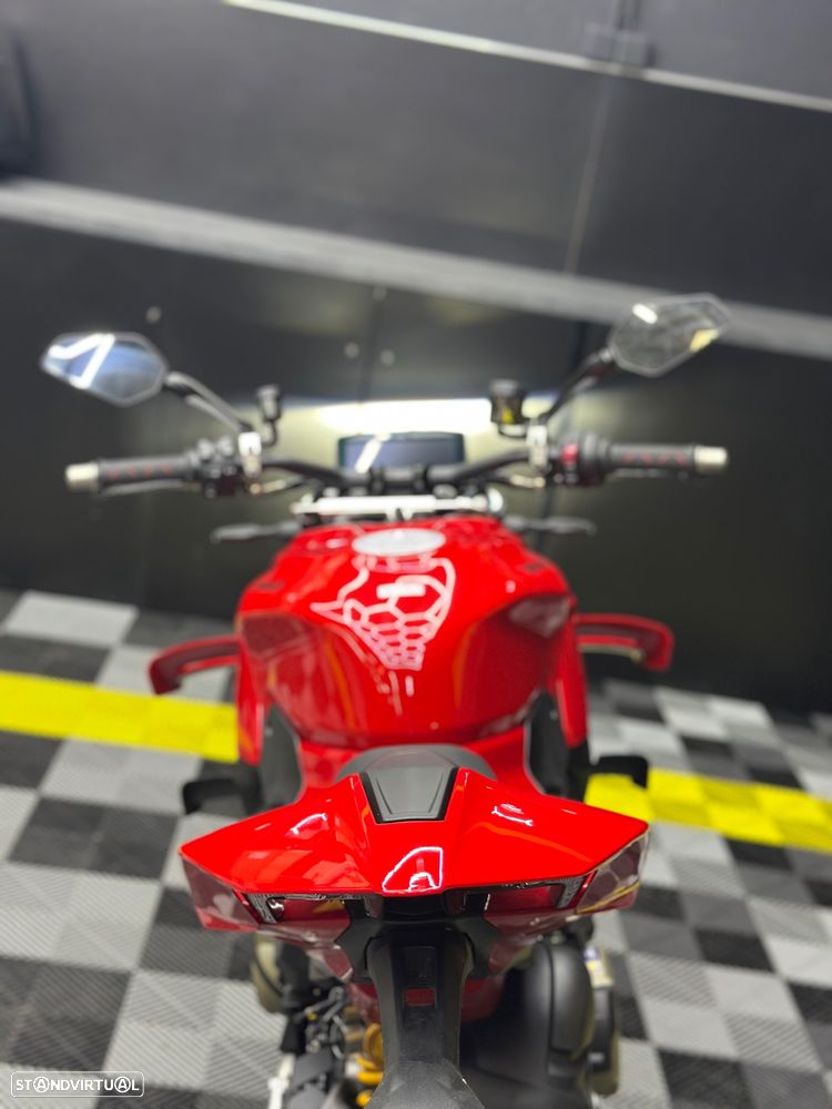 Ducati Streetfighter Street Fighter V4 - 17