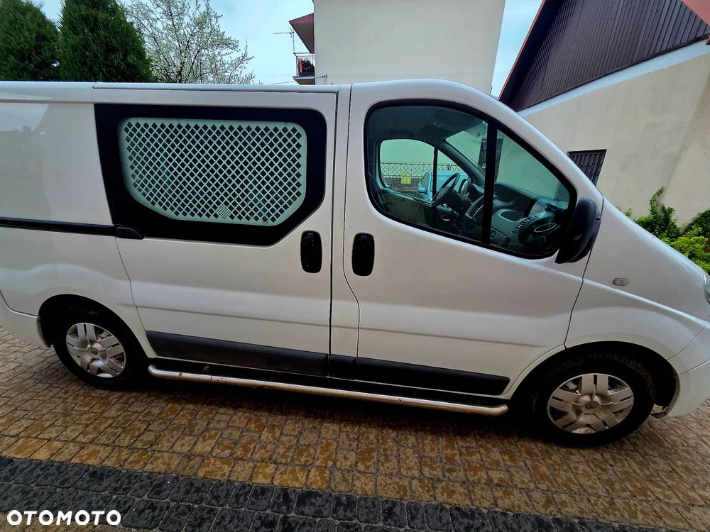 Renault Trafic - 8