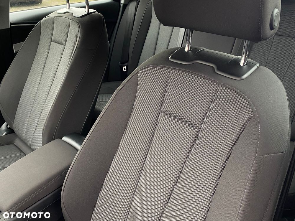 Audi A4 Avant ver-35-tfsi-mhev-s-tronic - 27