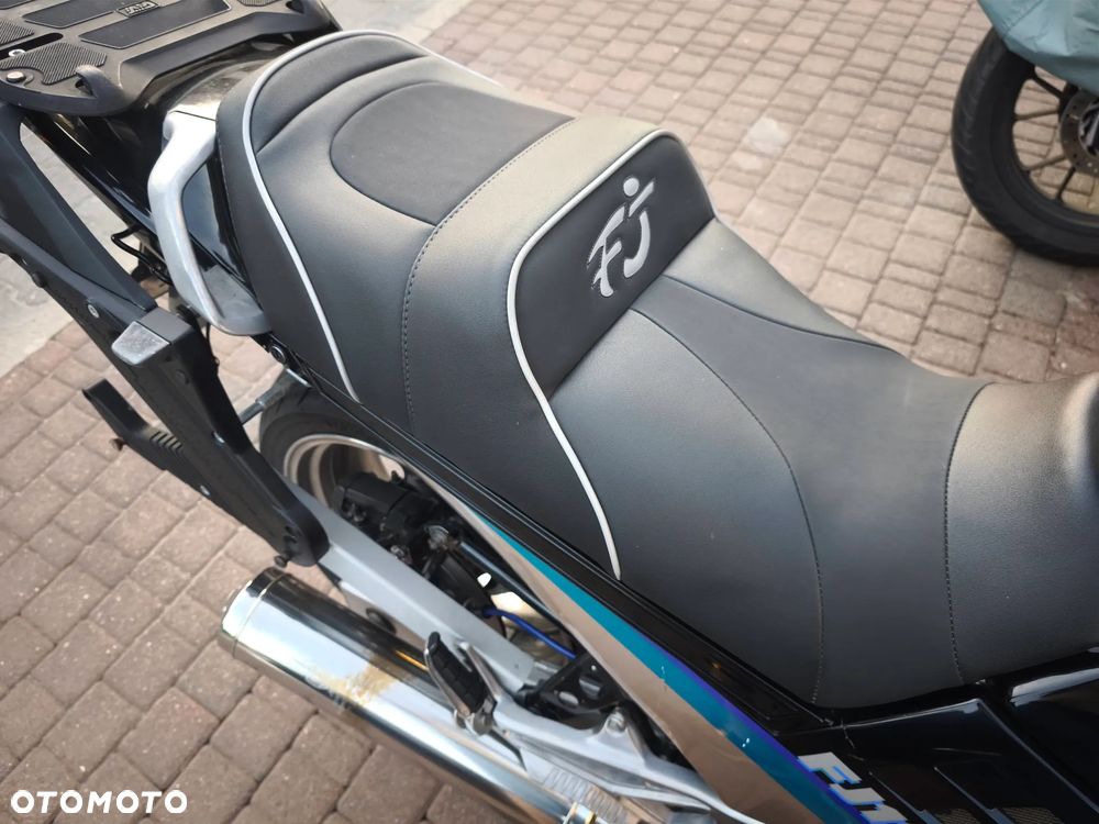 Yamaha FJ - 11