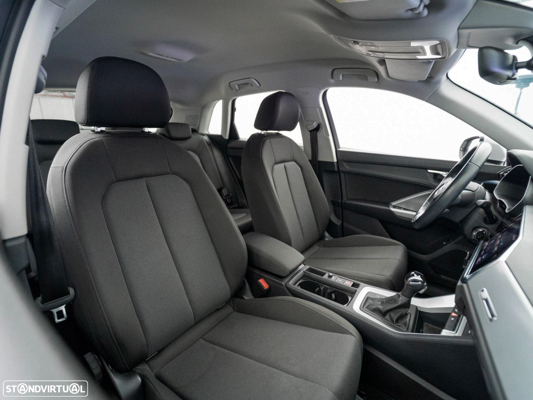 Audi Q3 45 TFSIe S tronic - 17
