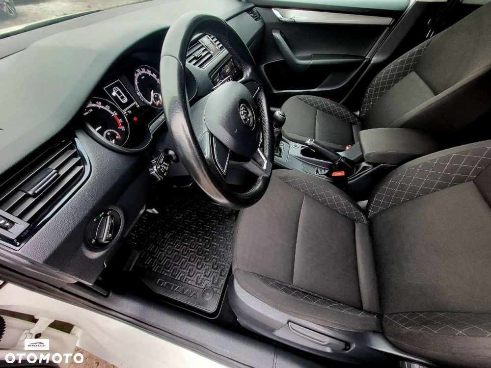 Skoda Octavia - 20