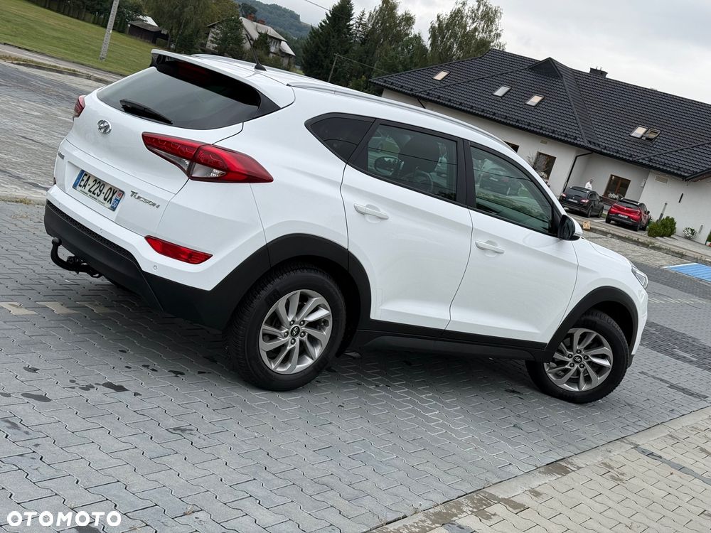 Hyundai Tucson 1.7 CRDI BlueDrive Comfort 2WD - 16