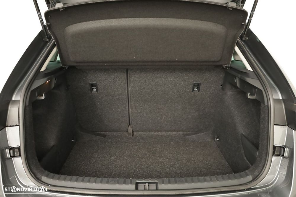 Skoda Scala 1.0 TSI Selection DSG - 23