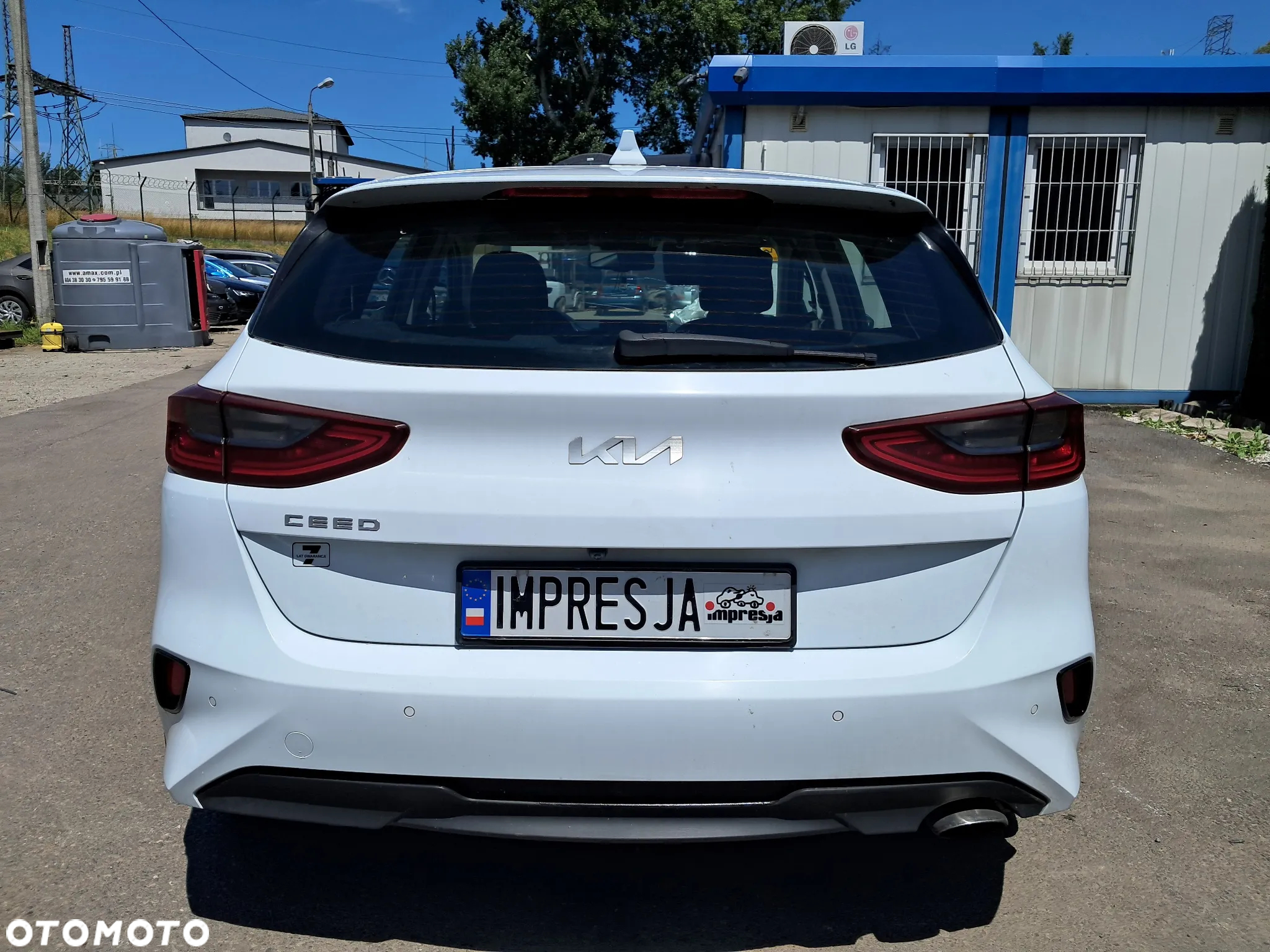 Kia Ceed - 8