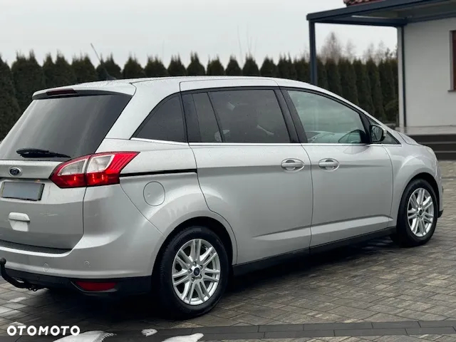 Ford Grand C-MAX - 5