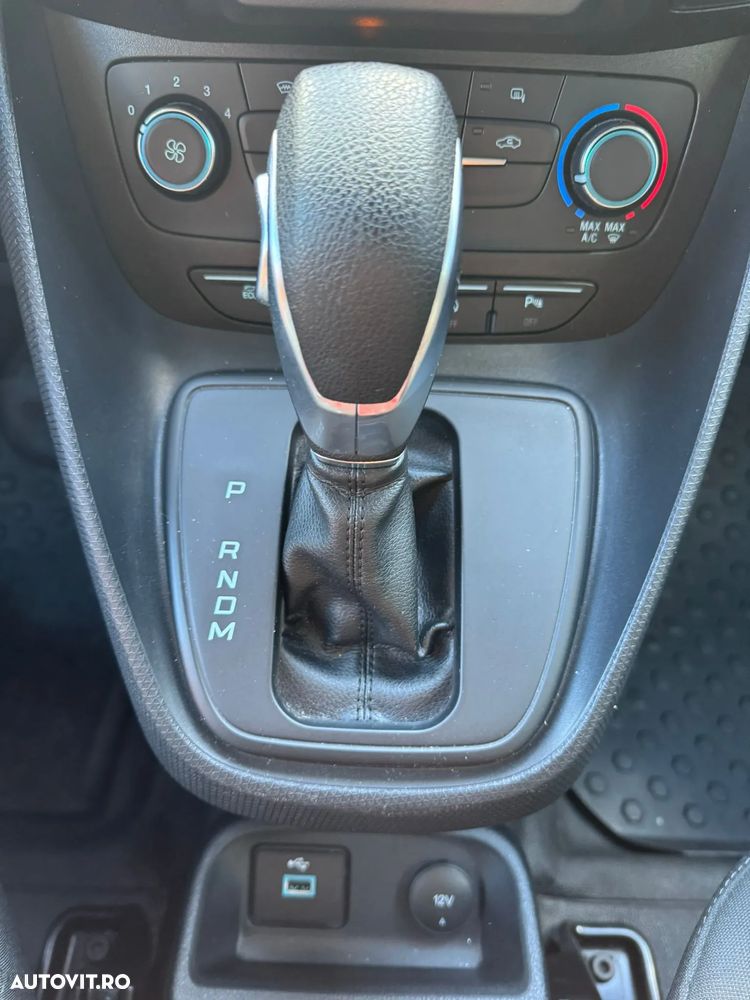 Ford TRANSIT CONNECT - 22