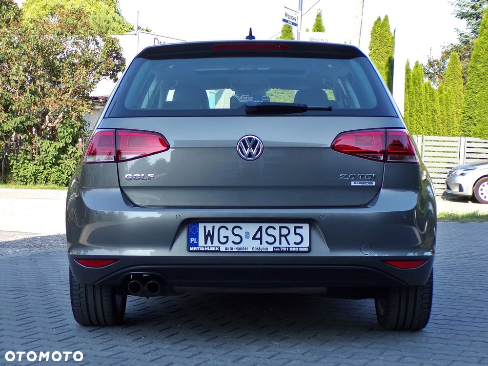 Volkswagen Golf 2.0 TDI SCR Highline - 10