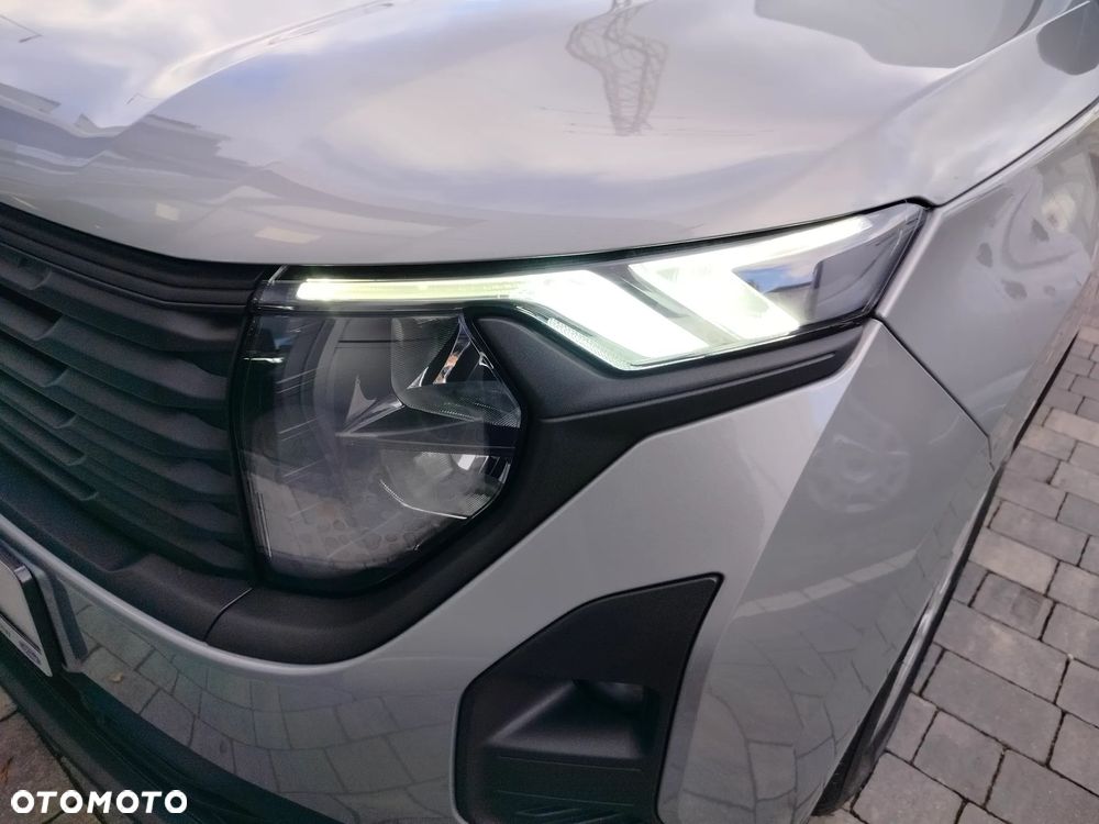 Ford Transit Courier - 21