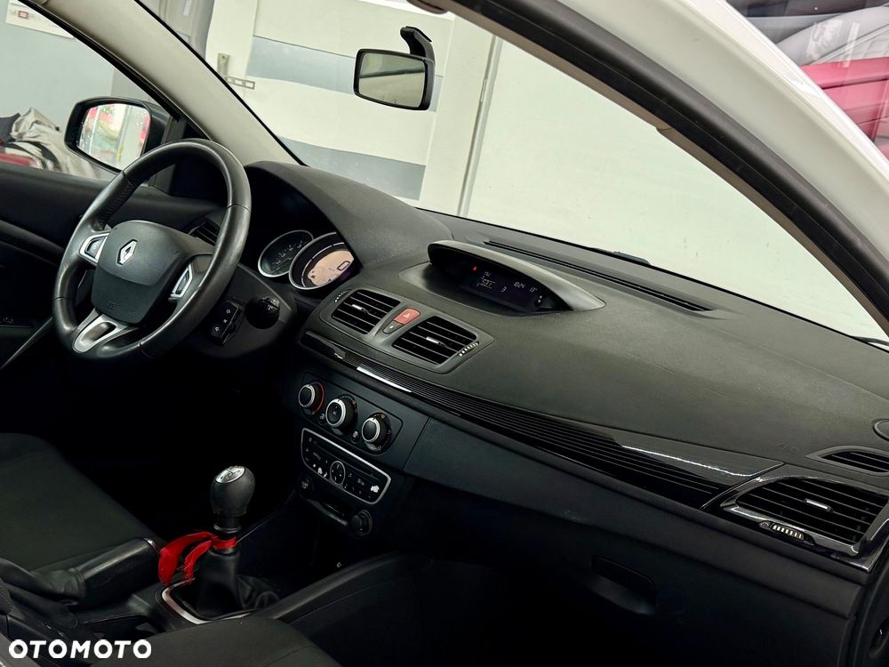 Renault Megane 1.6 16V Color Edition - 24