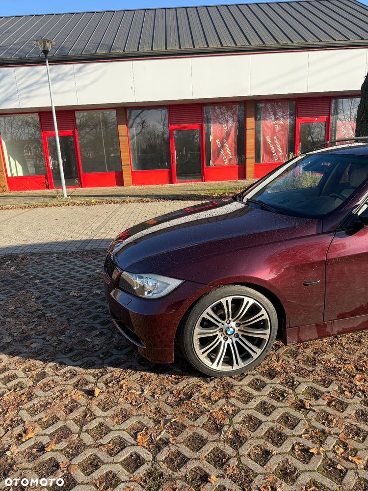 BMW Seria 3 320d - 10