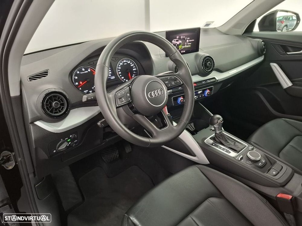 Audi Q2 1.0 TFSI Design S tronic - 13