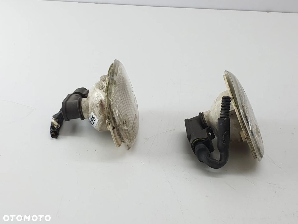 SWIATLO POZYCYJNE LAMPA OBRYSOWA  IVECO EUROCARGO - 16