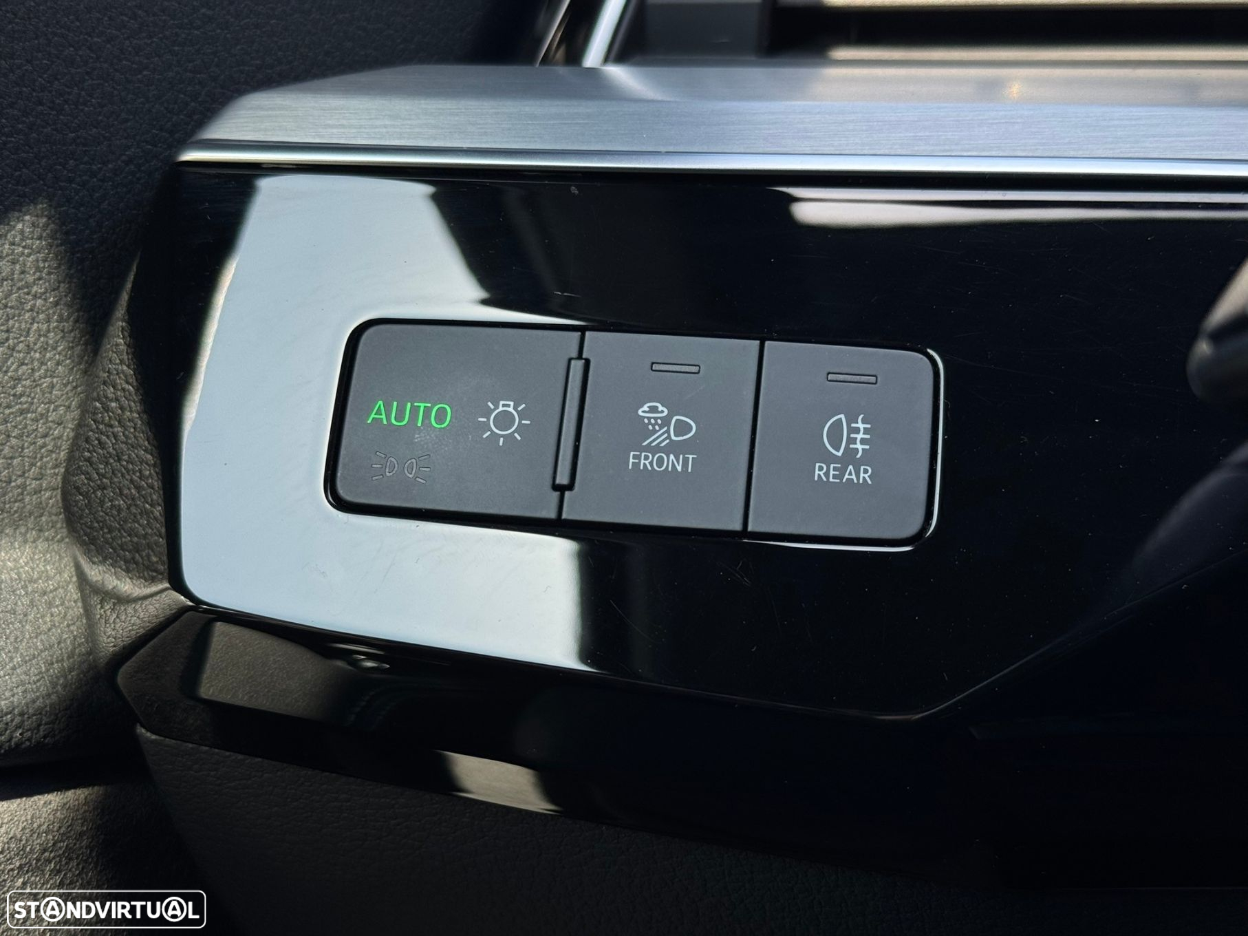 Audi e-tron 55 quattro S line - 28