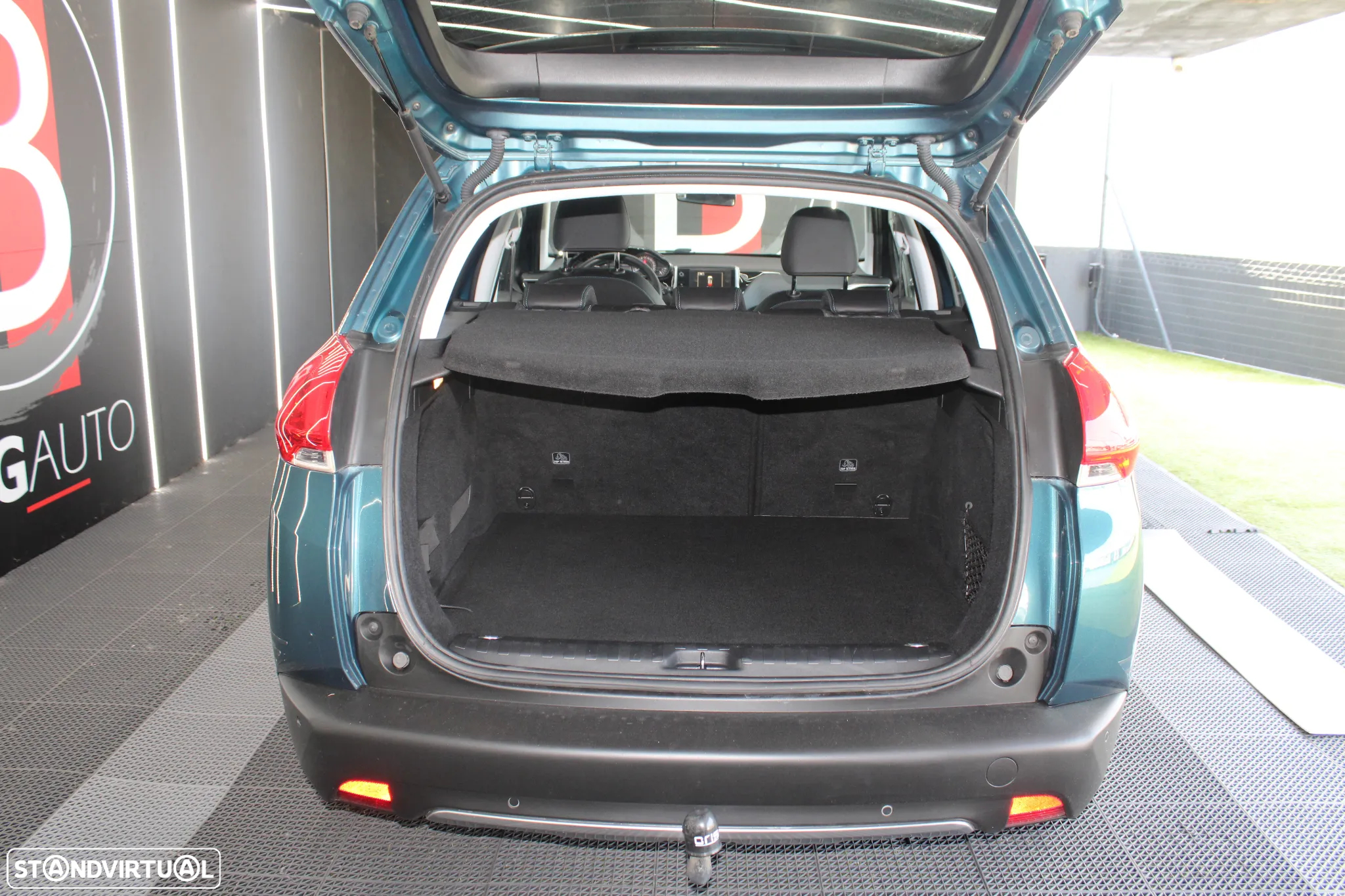 Peugeot 2008 1.2 PureTech Crossway - 9