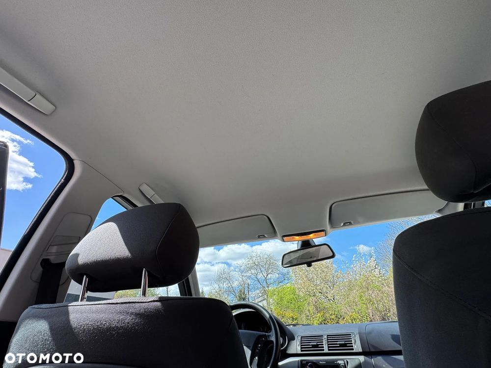 BMW Seria 3 316i - 17