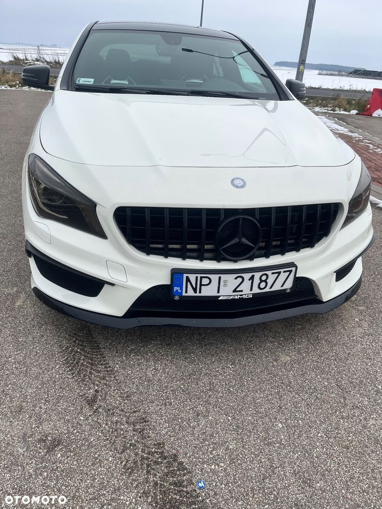 Mercedes-Benz CLA 45 AMG 4Matic 7G-DCT - 8