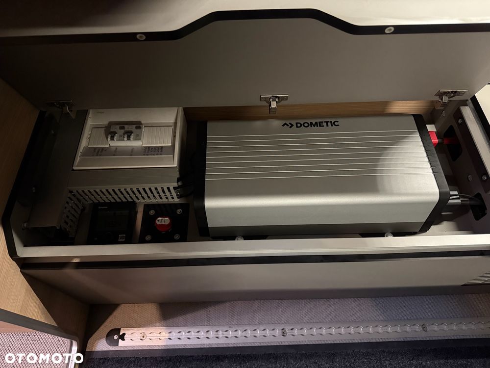 Mercedes-Benz Sprinter - 16