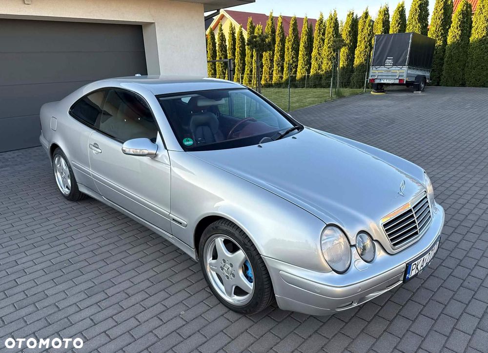 Mercedes-Benz CLK - 3
