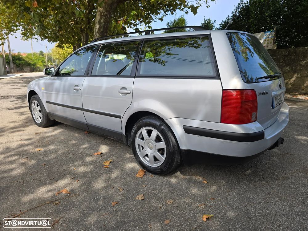 VW Passat Variant 1.9 TDi Confortline - 12