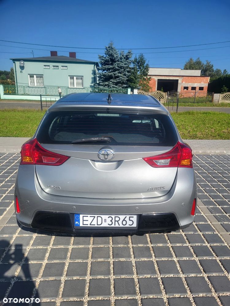 Toyota Auris 1.6 Prestige - 15