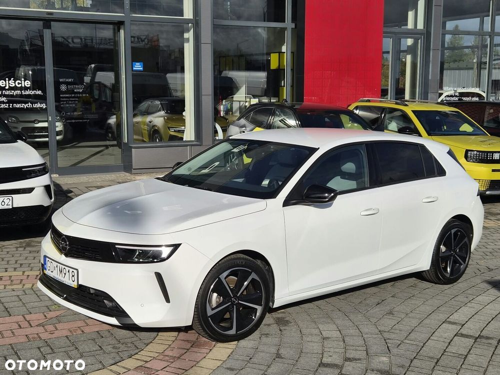 Opel Astra 2023