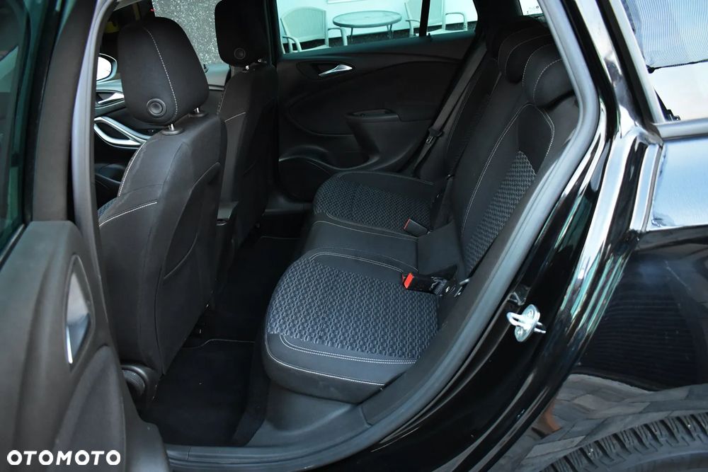 Opel Astra 1.4 Turbo Start/Stop 120 Jahre - 20