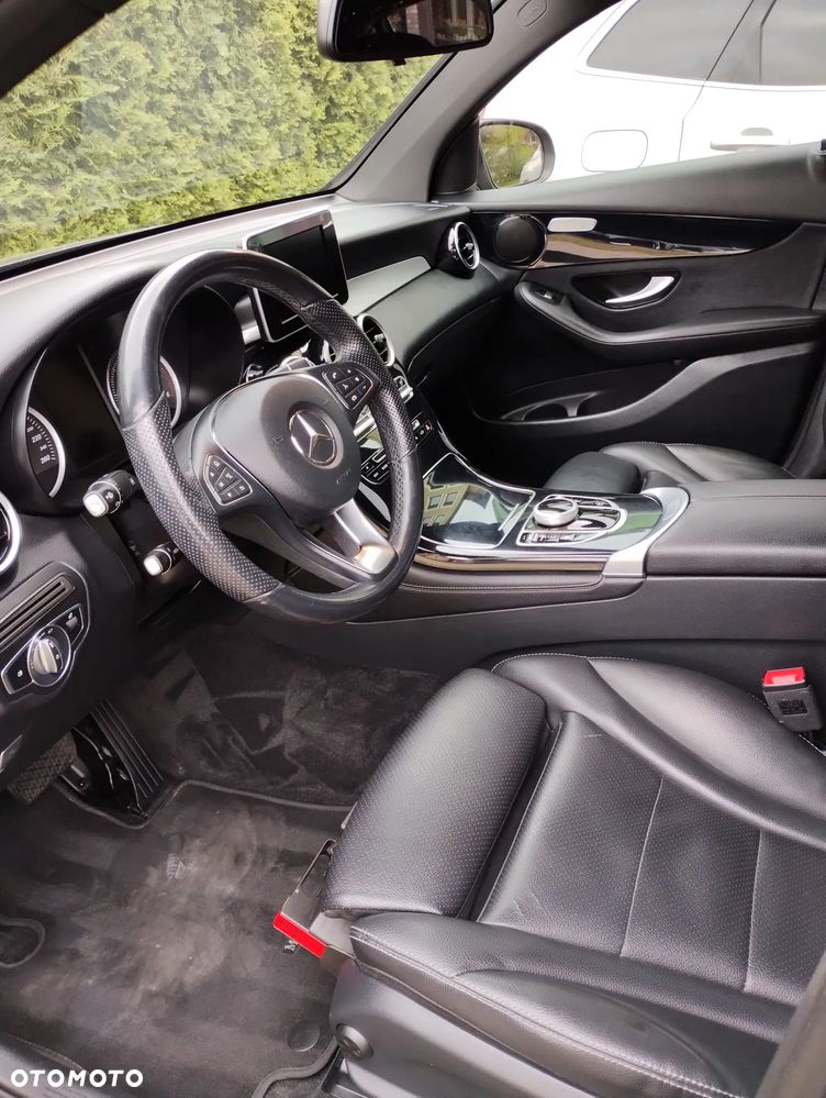 Mercedes-Benz GLC 220 d 4-Matic - 3