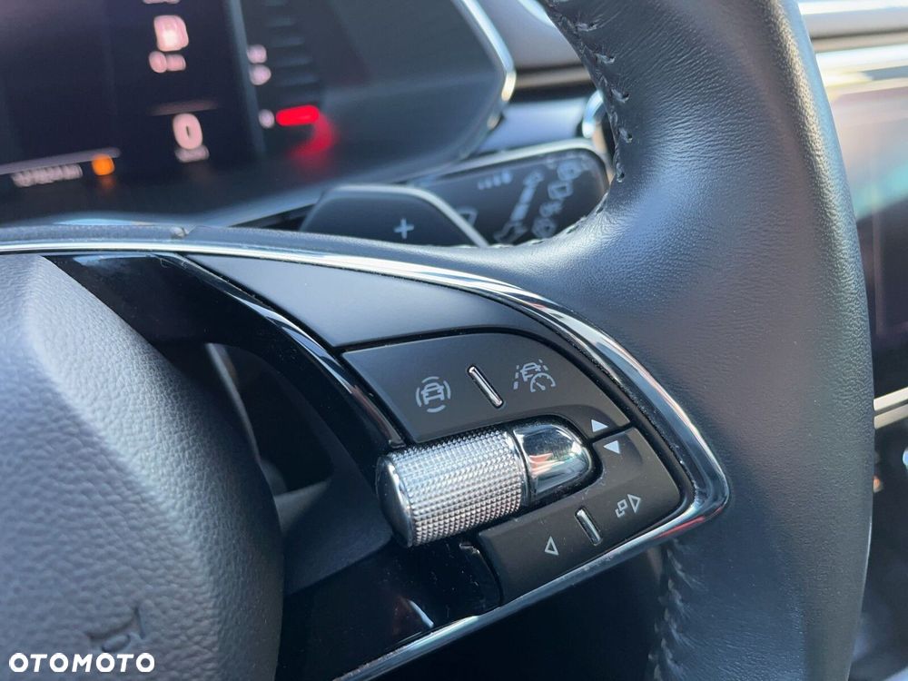 Skoda Superb 2.0 TDI SCR L&K DSG - 26