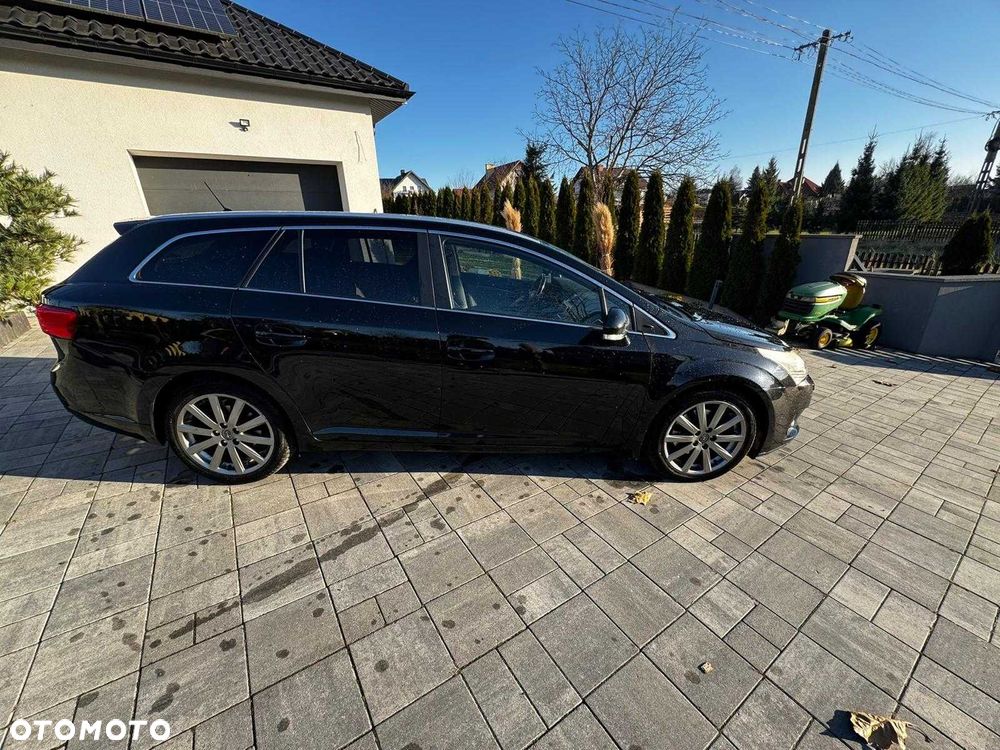 Toyota Avensis - 5