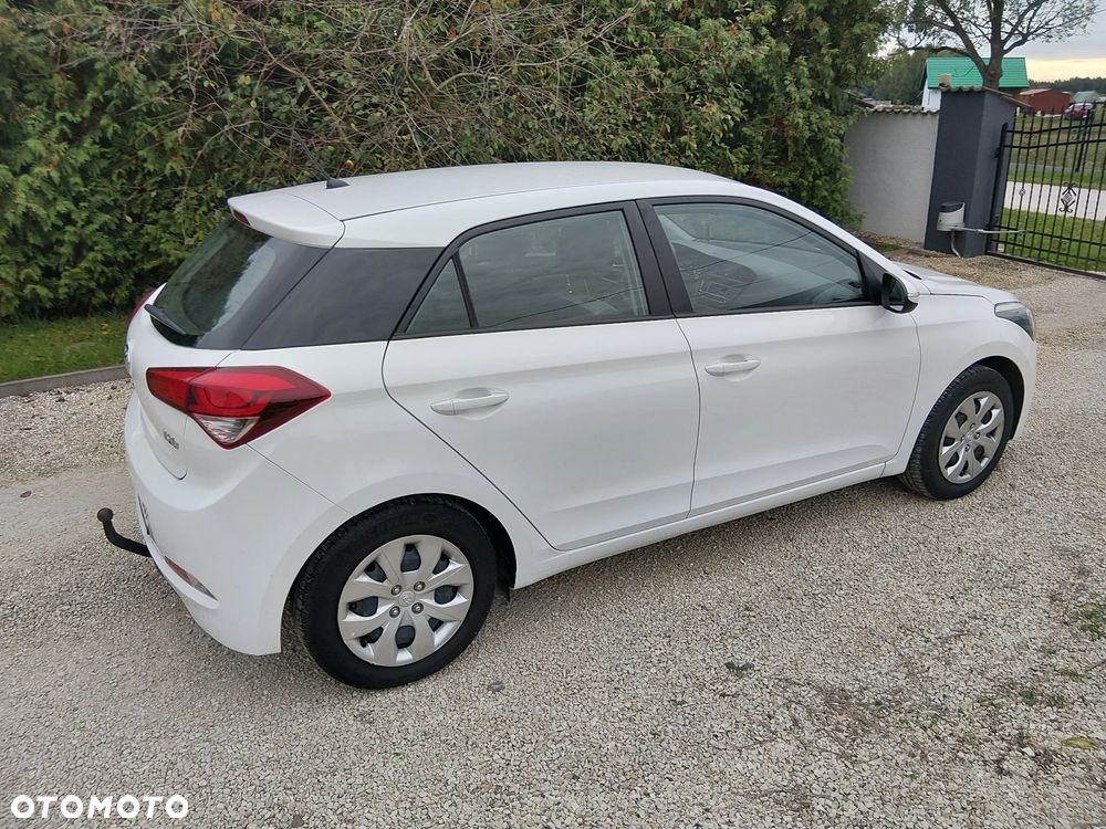 Hyundai i20 1.2 Pure - 7
