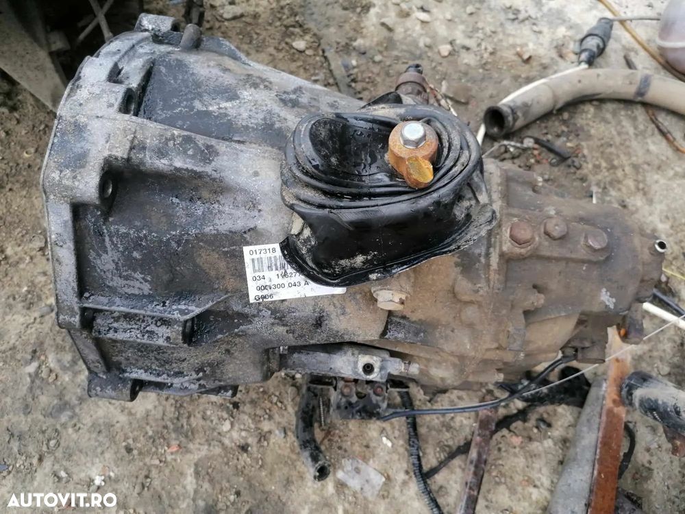 Cutie viteze vw lt 2.5 tdi 1997-2006 000300043a