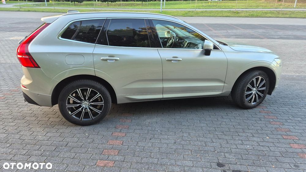 Volvo XC 60 T8 AWD Recharge Geartronic Inscription - 9