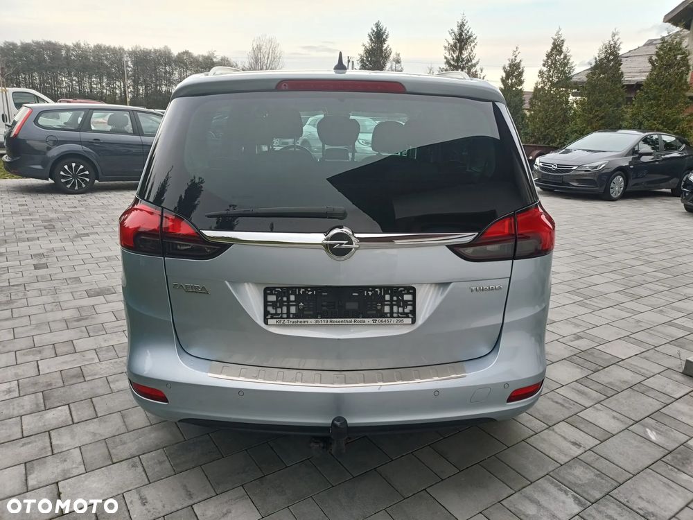 Opel Zafira - 11