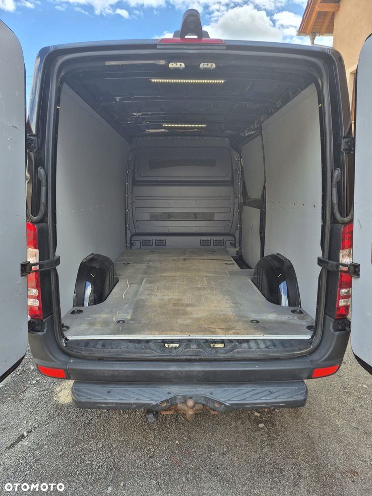 Mercedes-Benz Sprinter 216 - 15