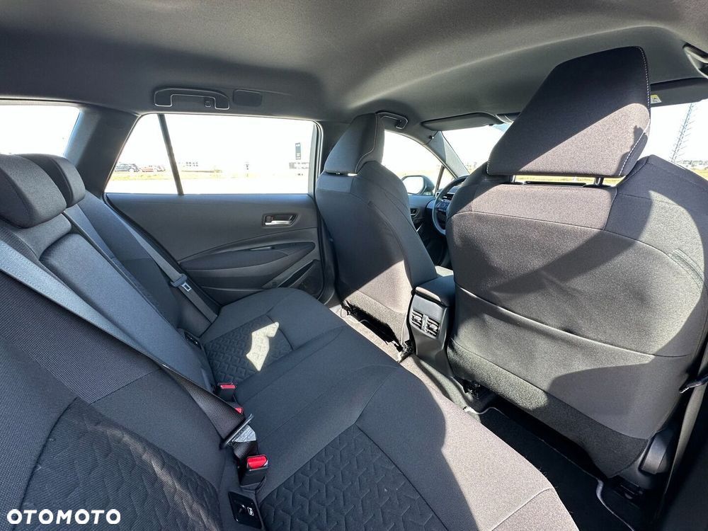 Toyota Corolla 2.0 Hybrid Comfort - 15