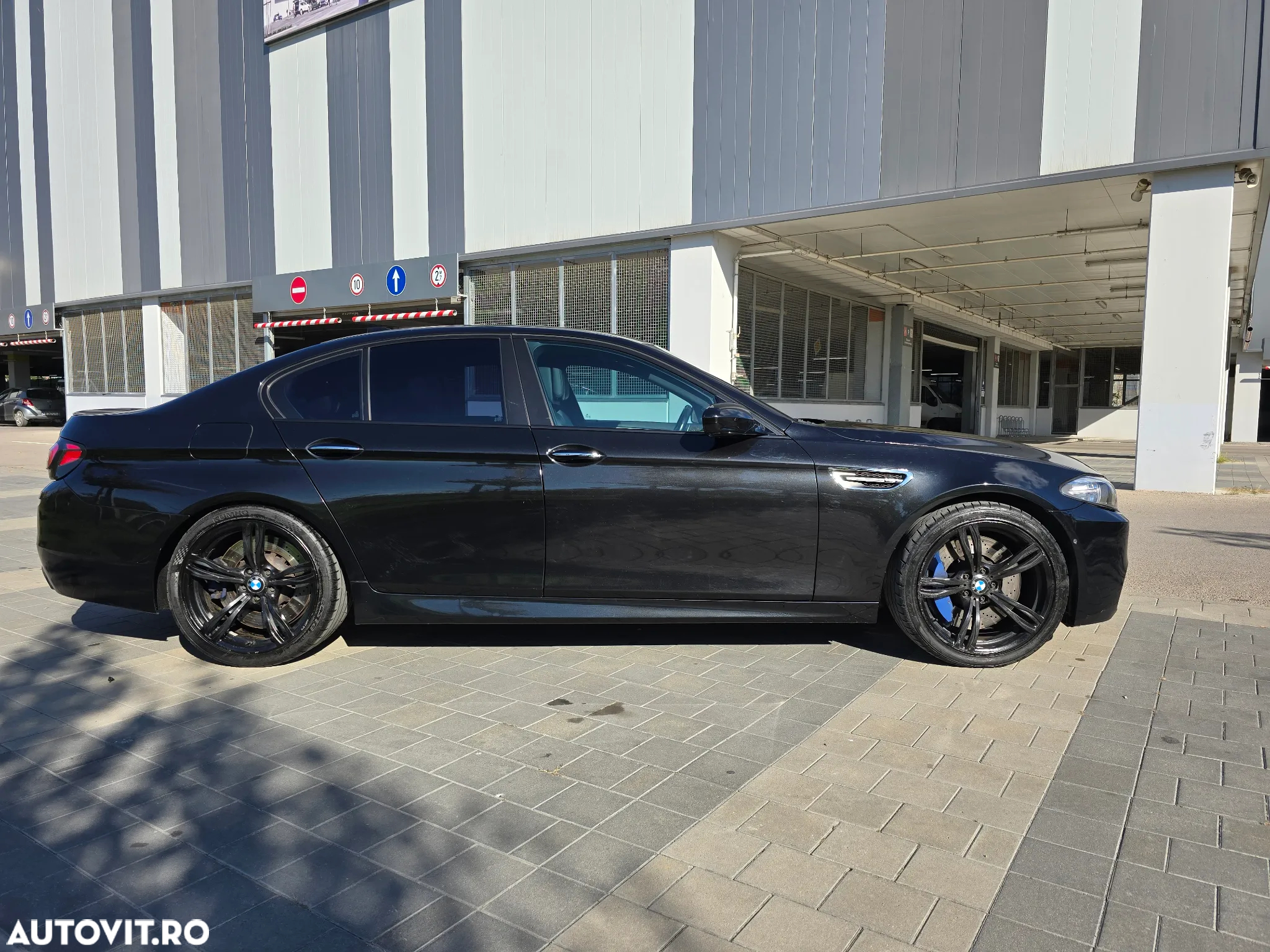 BMW M5 Standard - 15